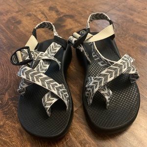 Z/2 Classic Athletic Sandal Trine Black & White